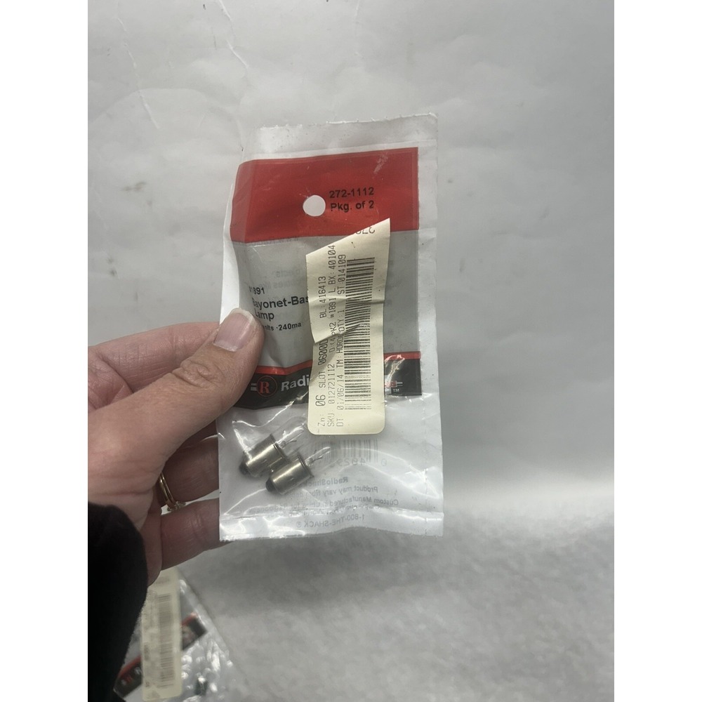 Radio Shack #1891 Bayonet-Base Lamp 14Volts 272-1112 (A8)